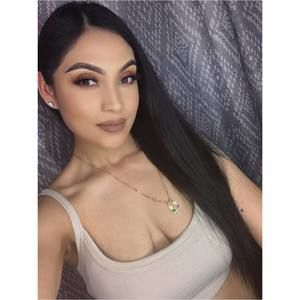 Meet your Posher, Rocio